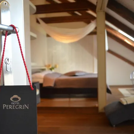 Peregrin Hotel