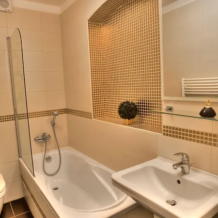 Peregrin Hotel 3*