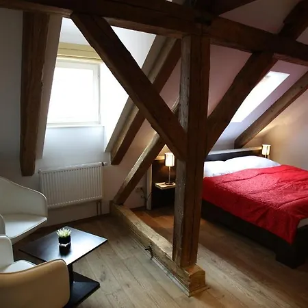 Peregrin Hotell 3*