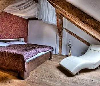 Peregrin Hotel