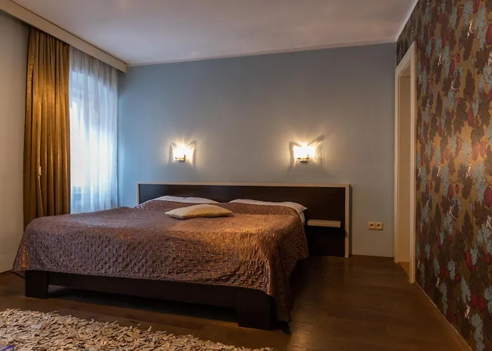 佩里格林酒店 3* Český Krumlov