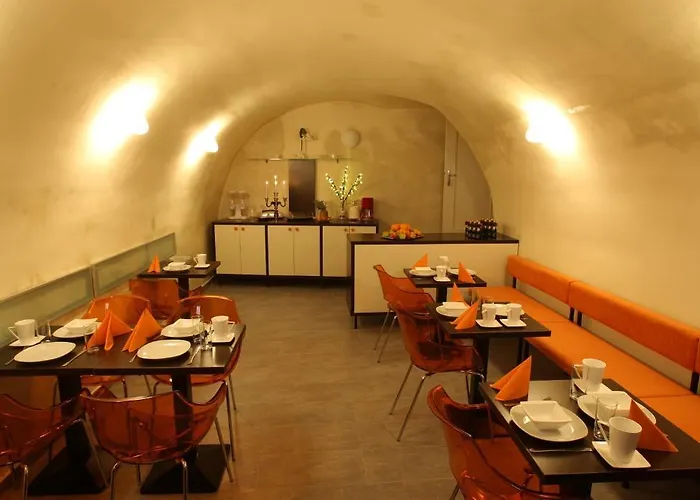 佩里格林酒店 3* Český Krumlov
